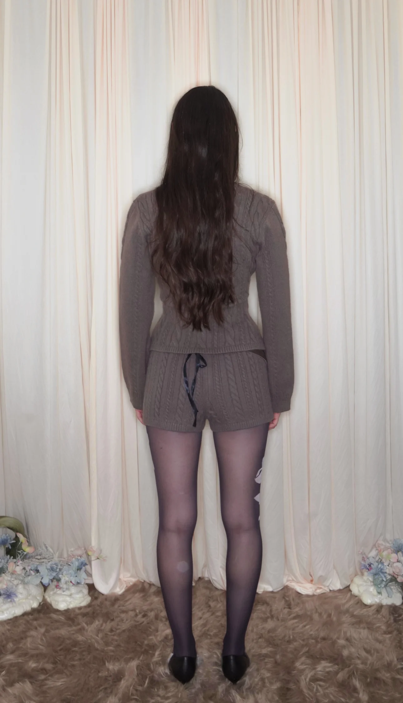 ARTEMIS UMBER BROWN KNIT SHORTS - Image 3