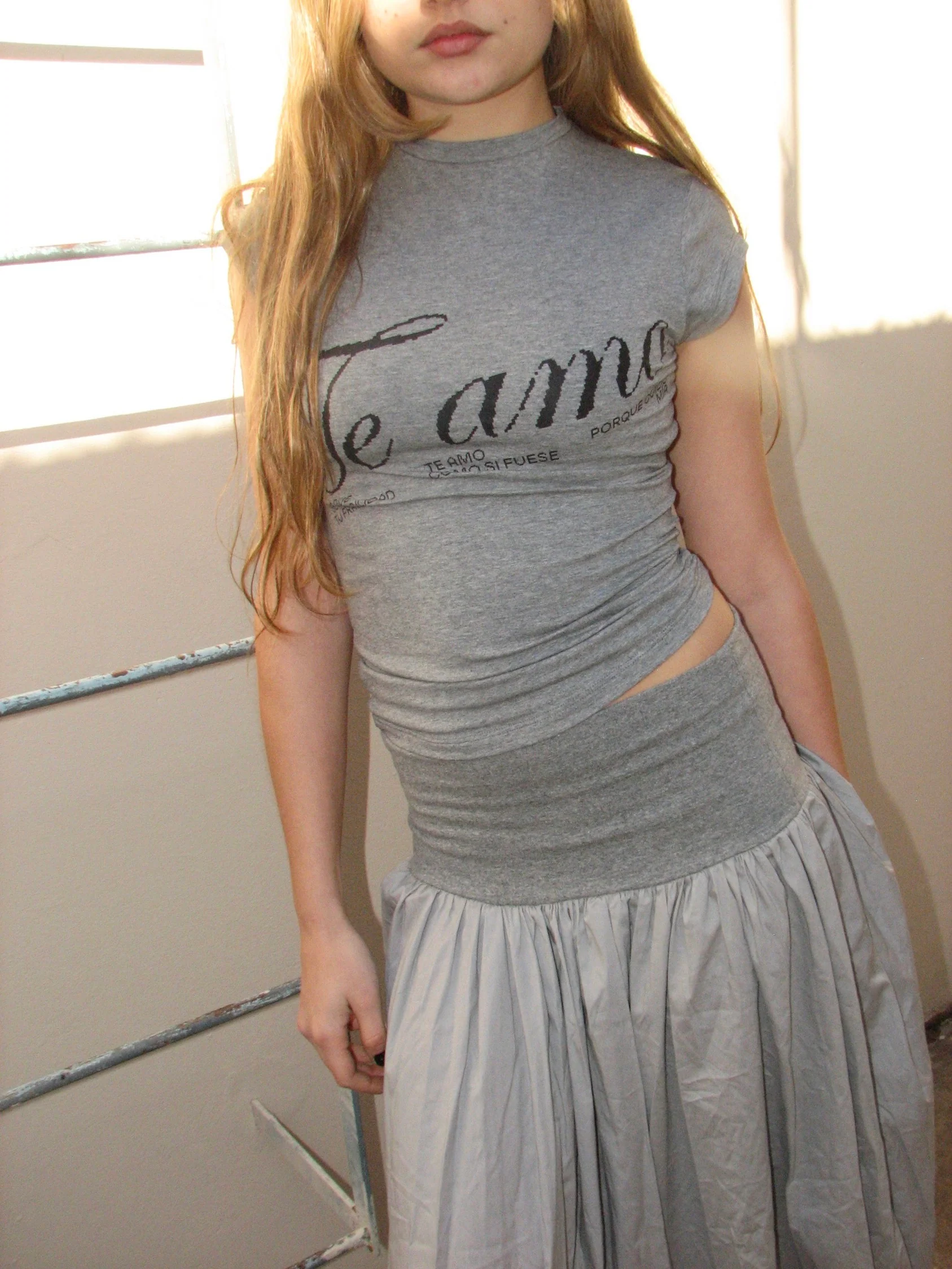 BABY TEE TE AMO - GREY - Image 7