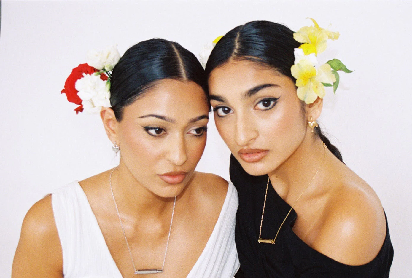 Dilbar Earrings - Image 6