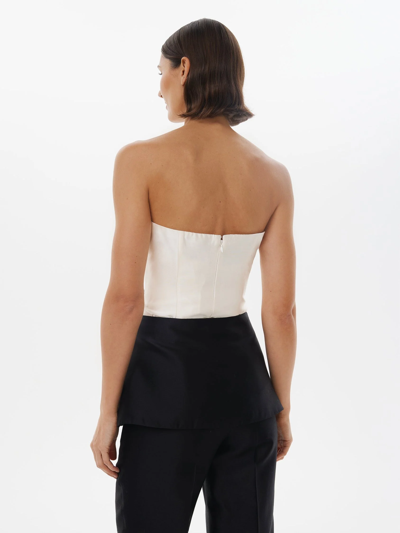 Full Bloom Layering Skirt in Black - Image 3