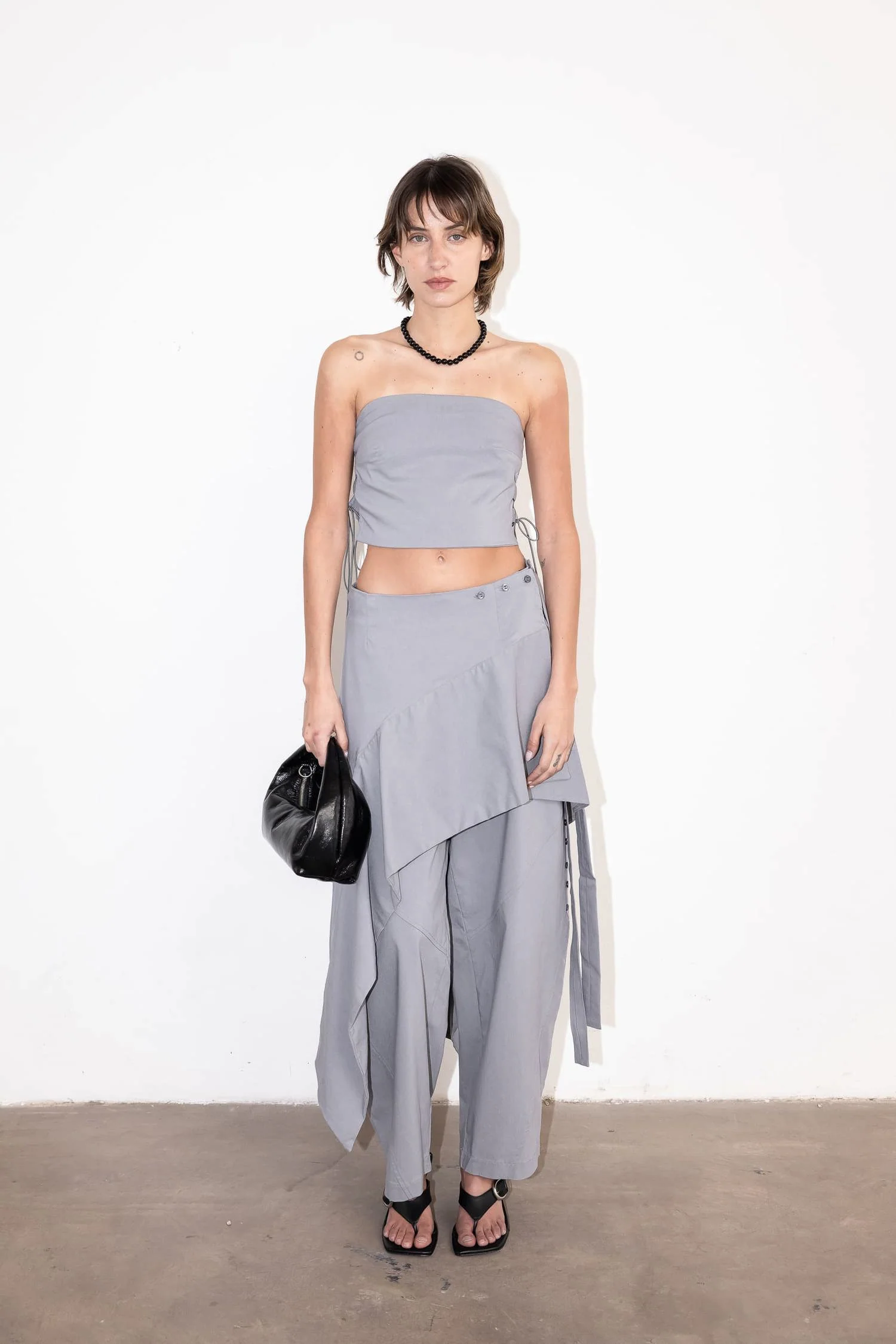 Magnetismo Skirt Grey - Image 4
