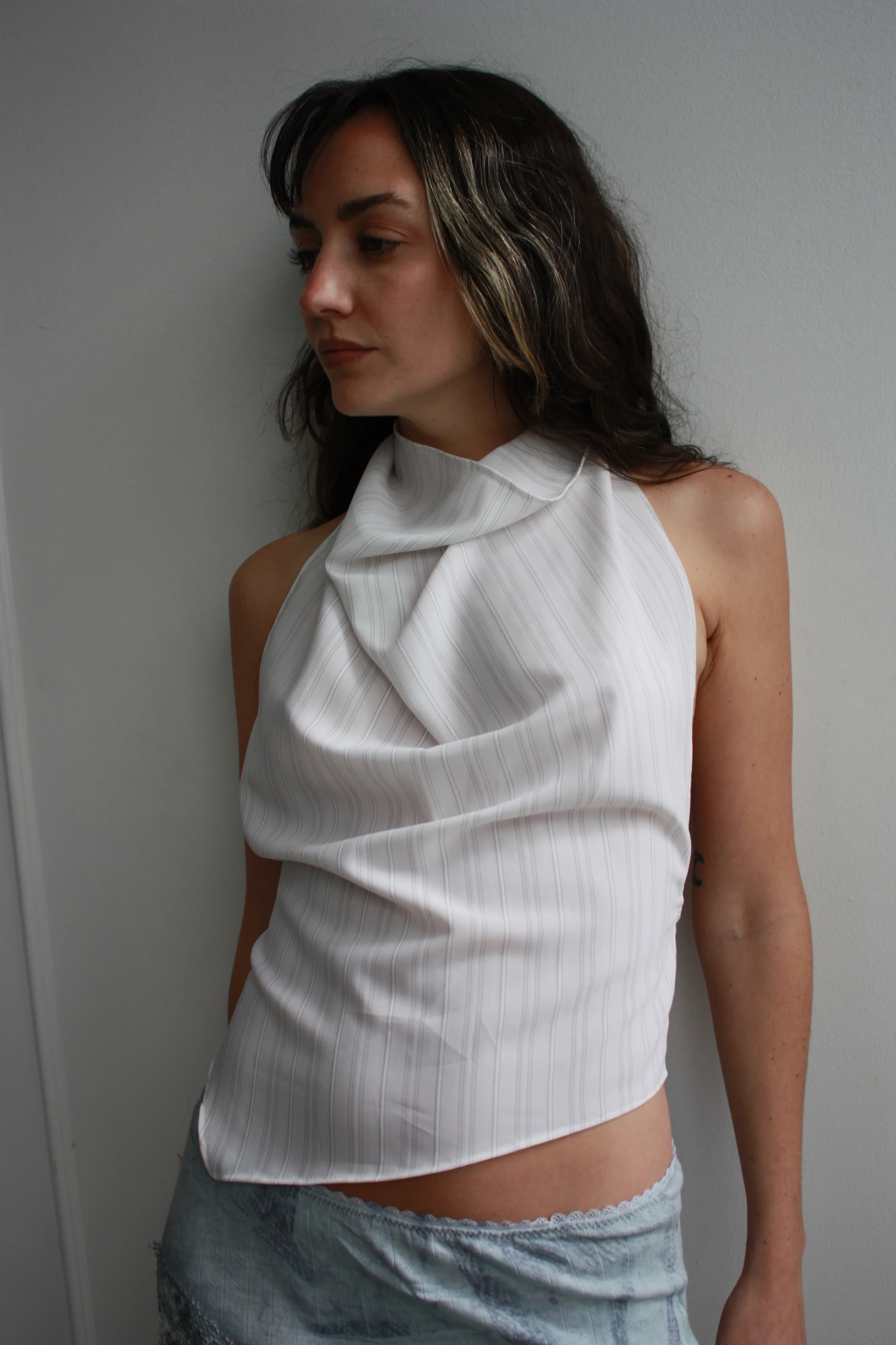 NUDARETE 004 - Halter top - Image 2